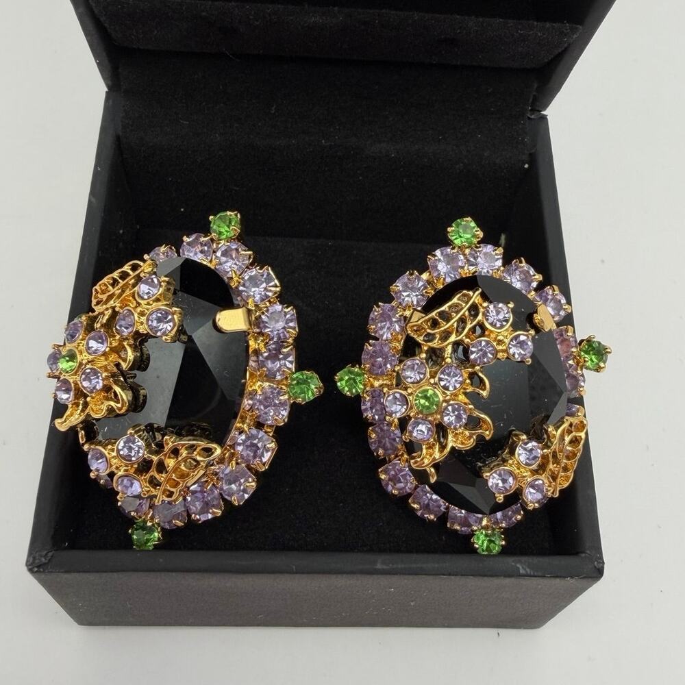 Vintage Crown Trifari Black Glass Lavender Green Rhinestone Floral Stud Earring